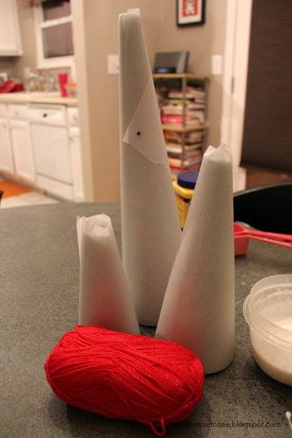 Елки из ниток