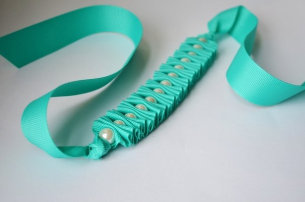 Украшения из ленты