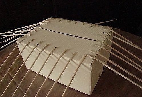 Плетём корзинку из газетных трубочек