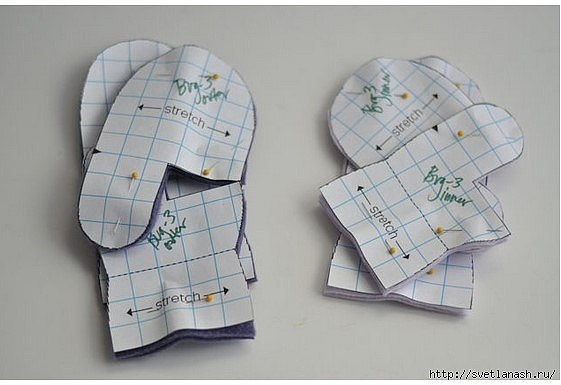 Двусторонние варежки из флиса