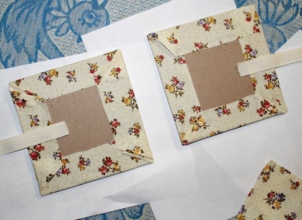 Альбом из картона и ткани.