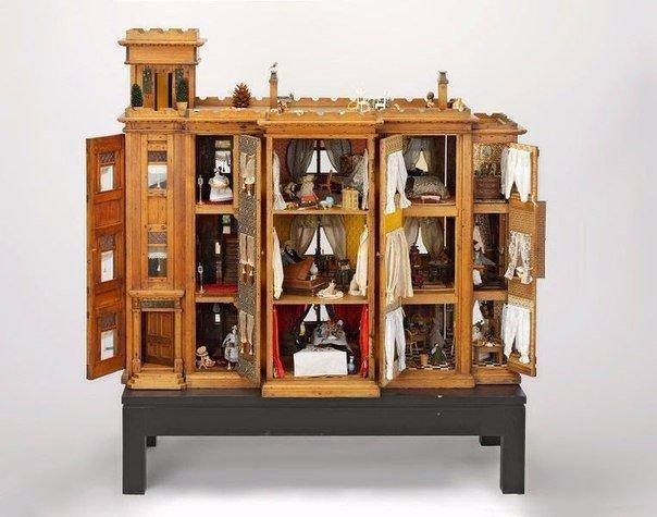 Старинные кукольные домики