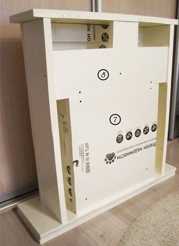 Новогодний фальш-камин с имитацией кирпичной кладки