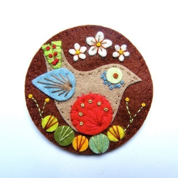 Брошки из фетра