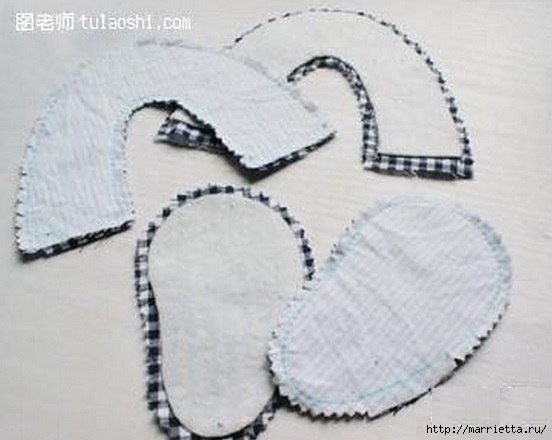 Тапочки с мишками для малыша. Шьем сами