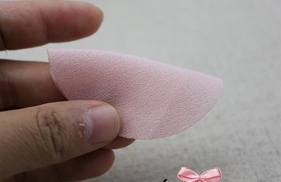 Заколка для волос с цветком из ткани