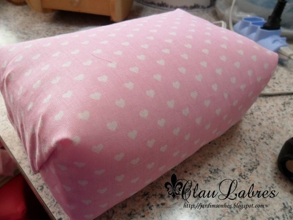 Шьем мягкое кресло для кукол. Мастер-класс.