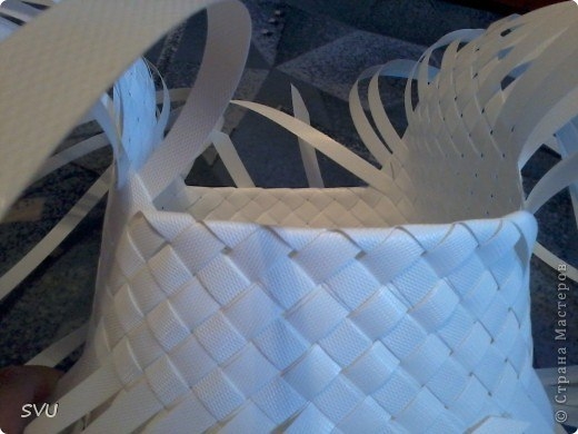 Плетение корзинки из упаковочной (полипропиленовой, стреппинг) ленты