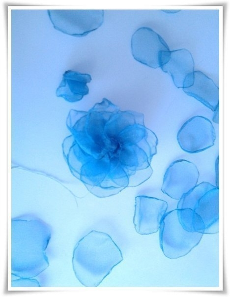 Цветочная заколка