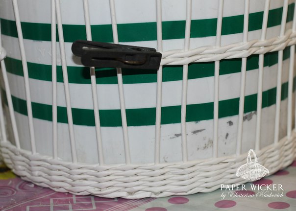 Клеточка из газетных трубочек