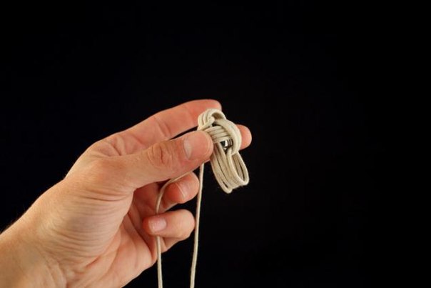 Плетение декоративного узла «обезьяний кулак» Плетение декоративного узла «обезьяний кулак»