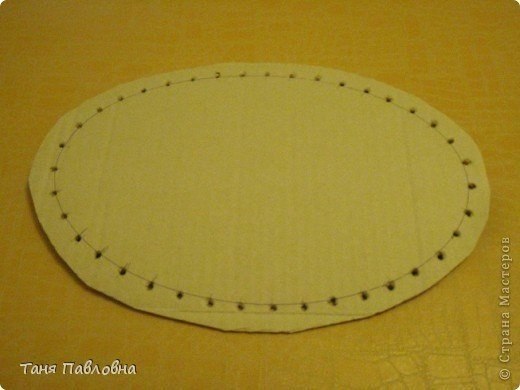 Корзина из газетных трубочек. автор таня павловна