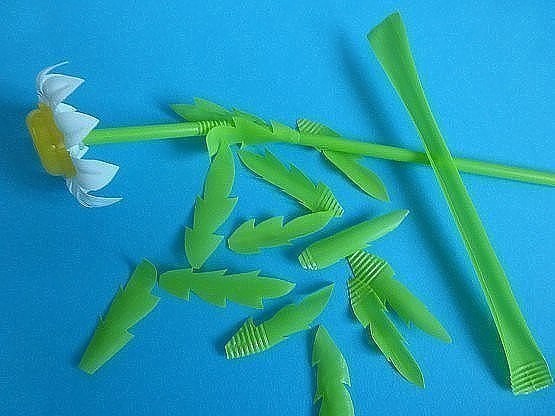 Ромашки из баклажки