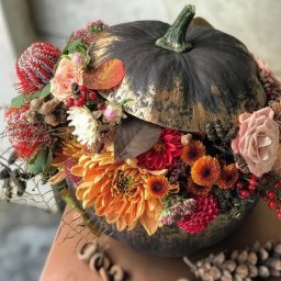 Композиции в тыквах