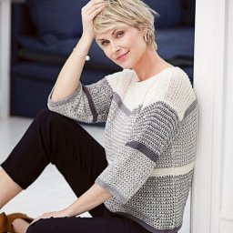 Джемпер-бокси с плетеным узором