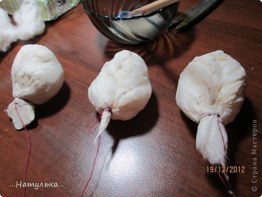 Снегири из ваты: мастер-класс