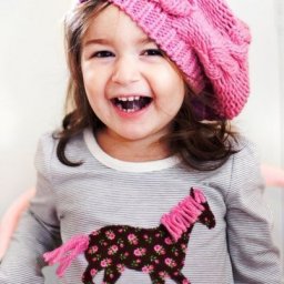 Делаем аппликацию на кофточку: лошадка