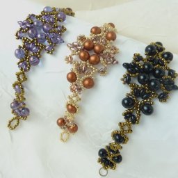 Чарующие браслеты из бисера