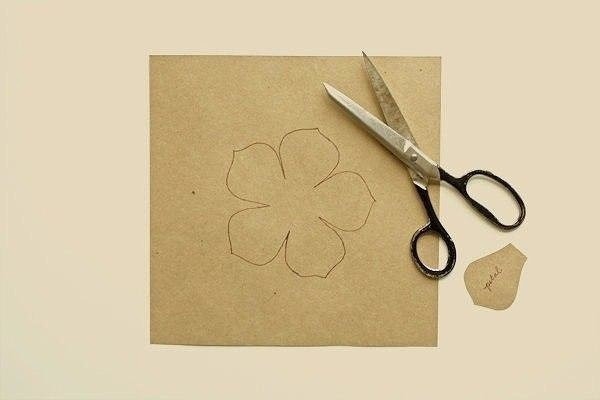 ​Цветок из шифона своими руками: мастер-класс