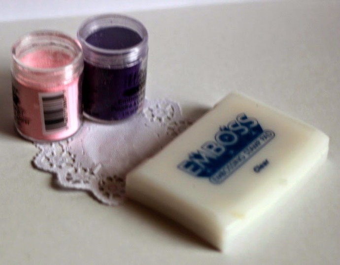 Мастерим коробочку-шкатулку из бобины скотча Мастерим коробочку-шкатулку из бобины скотча