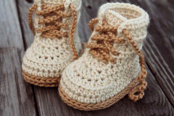 Пинетки в виде ботиночек