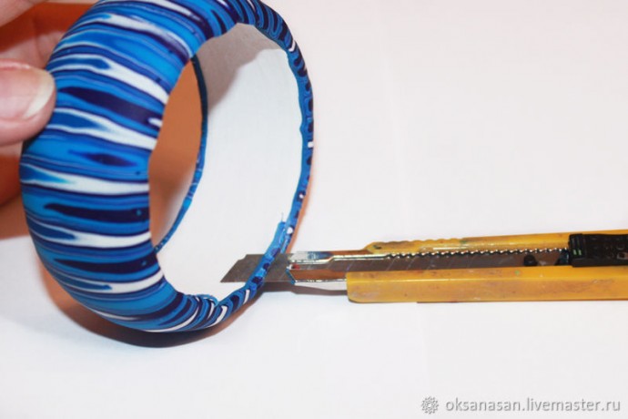 Браслет в экструдерной технике из полимерной глины