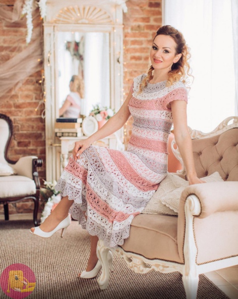 Шедевральное платье узором лилии