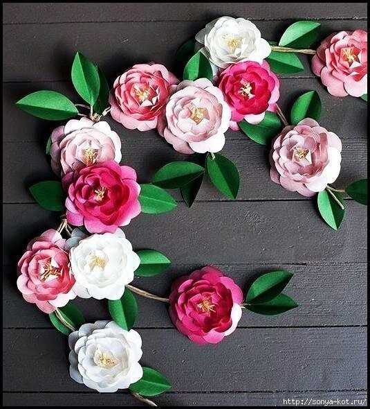 Камелия из бумаги Камелия из бумаги