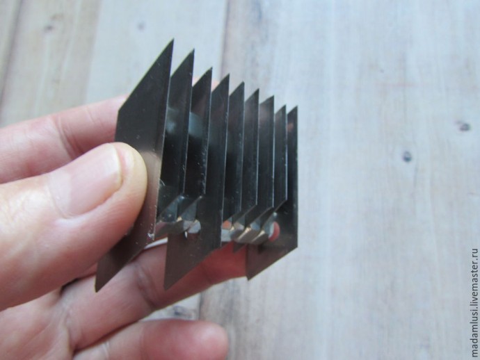 Инструмент для быстрого и точного нарезания полимерной глины