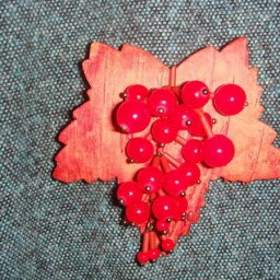 Брошь "Спелая смородина"