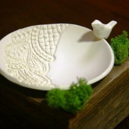 Тарелочка для обручальных колец из полимерной глины