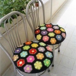 ​Вязаные сидушки на стульчики