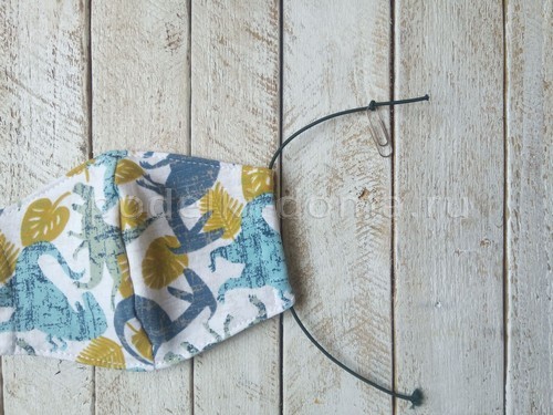 Детская маска из трикотажа