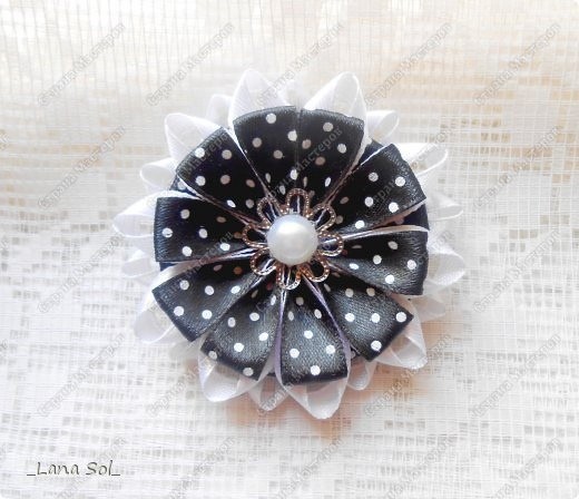 Брошки-цветы Брошки-цветы