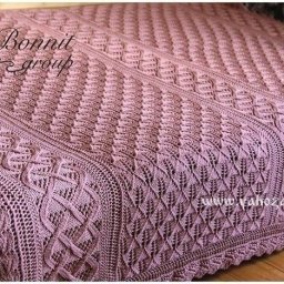 Вяжем шикарный плед спицами