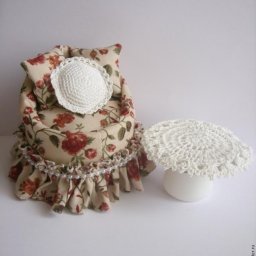 Маленькое кресло-игольница