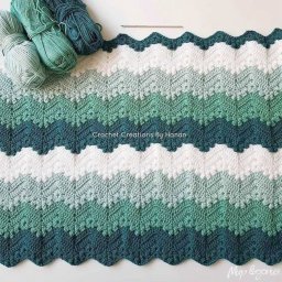 ​Зигзагообразный узор крючком