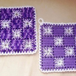 Вязаная прихватка