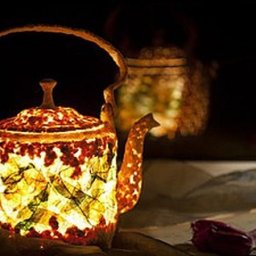 Необычный чайник-светильник из папье-маше