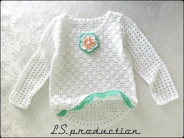 ​Нежная модель туники крючком