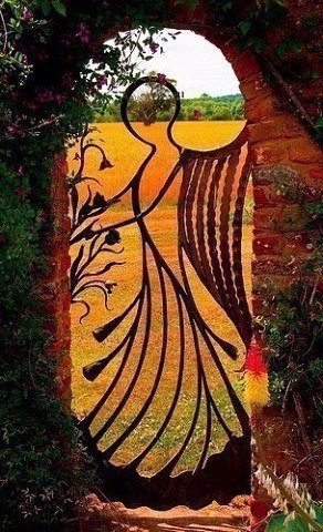 Красивые кованые ворота со всего мира: идеи