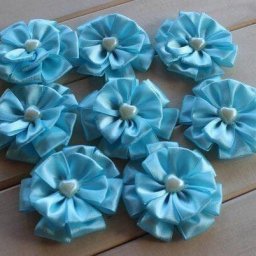 Бантики из атласных лент