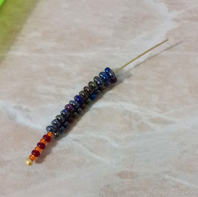 Изготавливаем брошь "Узорчатый жучок"