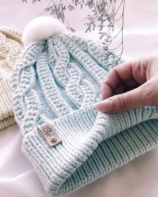 Чудесная шапочка на осень Чудесная шапочка на осень