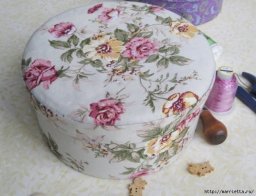Круглая шкатулка из ткани и картона своими руками