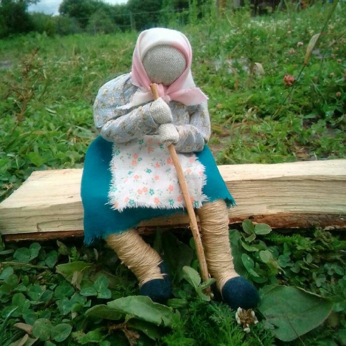 ​Лоскутные куклы-бабули