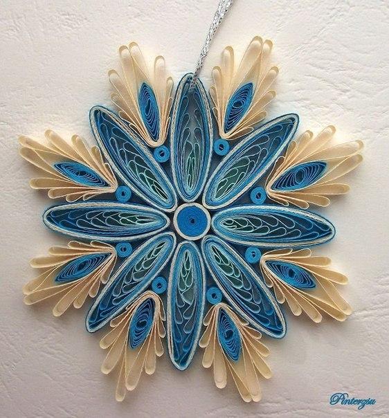 Снежинки в технике квиллинг