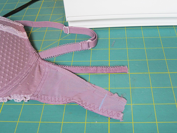 Вторая жизнь растянутого бюстгальтера