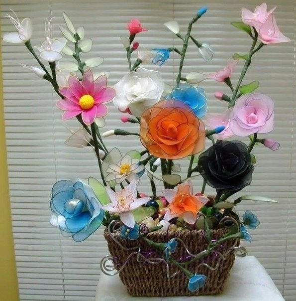 Яркие цветы из капрона: идеи
