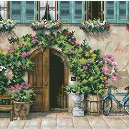 ​Вышиваем уютный домик